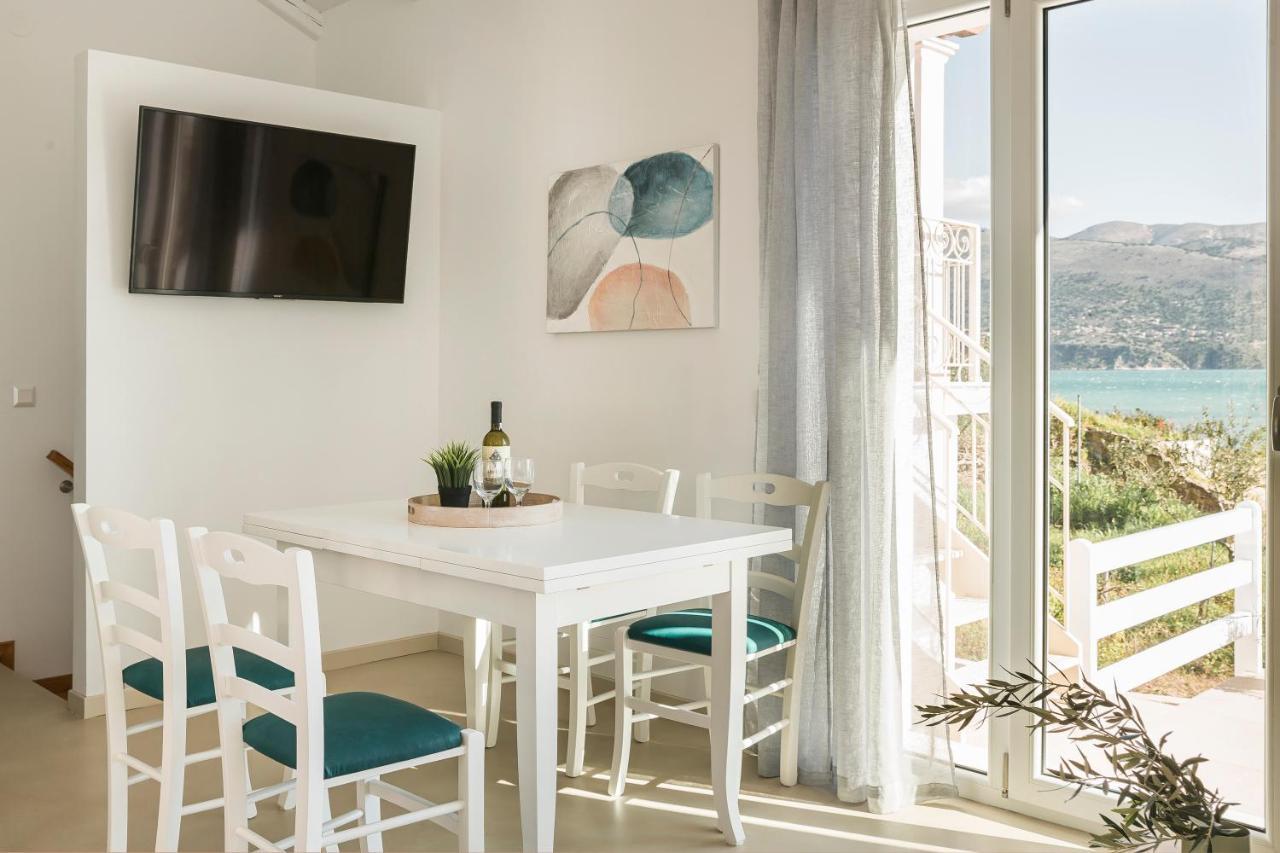 Apollonides Seafront Villa 2 Melete Lixouri Exterior photo