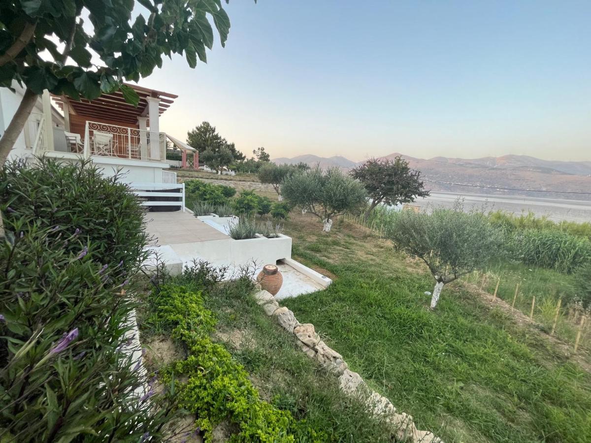Apollonides Seafront Villa 2 Melete Lixouri Exterior photo